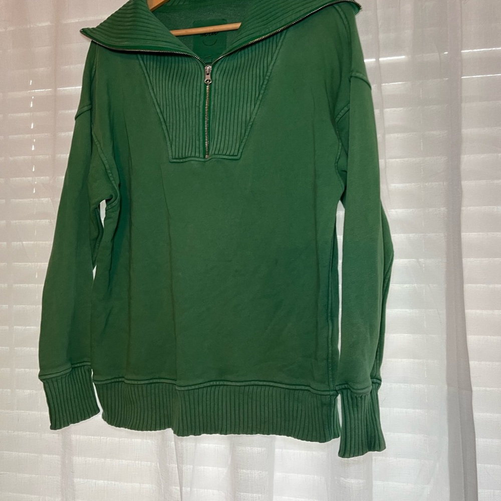 Aerie Green V-Neck Sweater - Picture 3 of 6